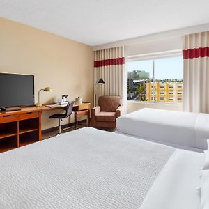 Queen Room Two Queen Beds